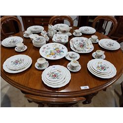 BEAUTIFUL 77PC SET SPODE CHINA IN GAINSBOROUGH PATTERN