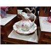 Image 1 : VICTORIAN JUG & BOWL SET