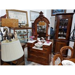 BEAUTIFUL VICTORIAN MARBLE TOP VANITY