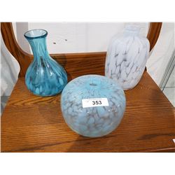 COLLECTION OF 3 ART GLASS VASES