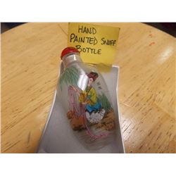 VINTAGE HAND PAINTED ORIENTAL SNUFF BOTTLE - 3"20 TALL