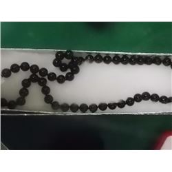 JEWELRY - NECKLACE - OBSIDION GEMSTNES - 19"