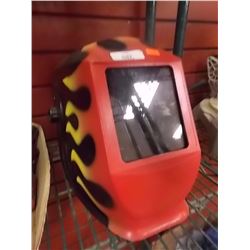WELKDING MASK - SELF TINTING