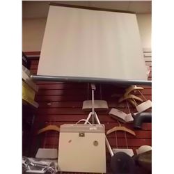 PROJECTOR WITH SCREEN