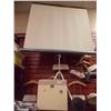 Image 1 : PROJECTOR WITH SCREEN