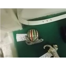 BROACH - CHRISTMAS BALL & BOW - SOLD ON CHOICE