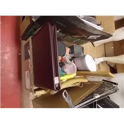 BOX - HANGES, METALIC SAND AND MORE