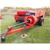 Image 2 : Massey Ferguson 124 Square Bailer