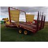 Image 3 : New Holland Stack Liner 1037 Pull Type Bail Wagon