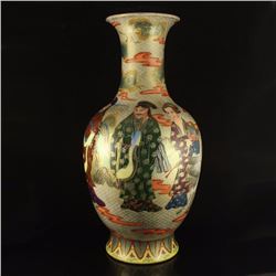 Superb Chinese Gilt Gold Enamels Porcelain Vase