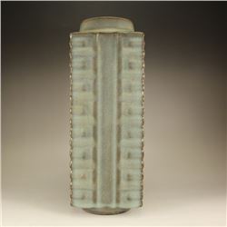 Chinese Song Dynasty Long Quan Kiln Porcelain Vase