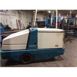 Tennant Riding Floor sweeper Model 6550