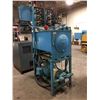 Image 4 : Hydraulic tank and pump