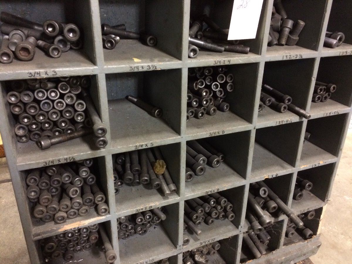 Wooden Bolt Rack with 3/4 X 2