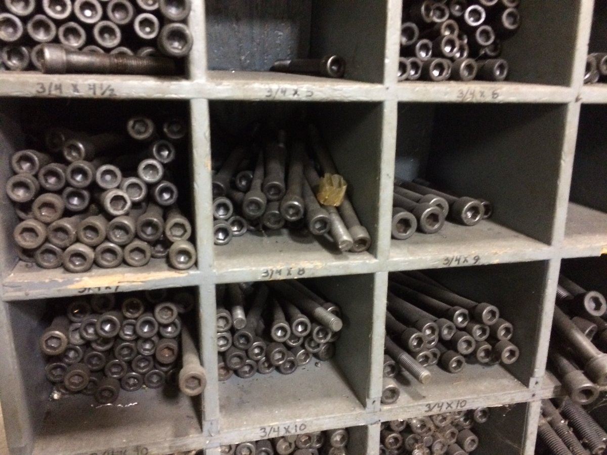 Wooden Bolt Rack with 3/4 X 2