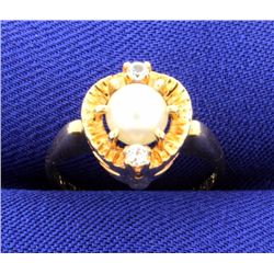 Vintage Pearl & White Topaz 10K Yellow Gold Ring