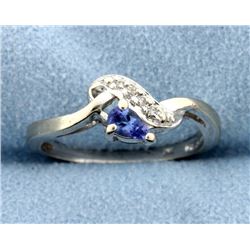 Tanzanite & Diamond ring