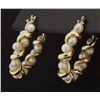 Image 1 : 14K Twisted Gold and Pearl Hoop Earrings