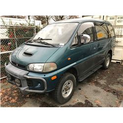 1994 MITSUBISHI DELICA INTERCOOLER TURBO 2800, 4 DR VAN, GREEN, VIN # PE8W0001101