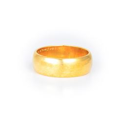 A Gold Band, by Van Cleef & Arpels