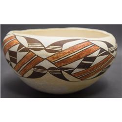 ACOMA POTTERY JAR