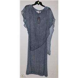 FRESH FX  WOMENS DRESS SIZE MEDIUM