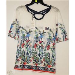 FRESH FX WOMENS SHIRT SIZE MEDIUM