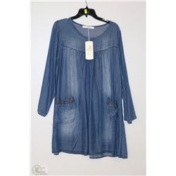 IVY AND LACE WOMENS SHORT DRESS SIZE MEDIUM