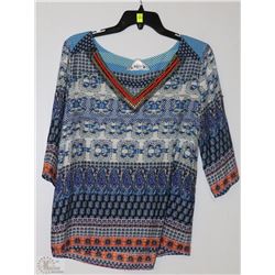 FRESH FX WOMENS SHIRT SIZE MEDIUM