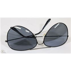 NEW AVIATOR STYLE SUNGLASSES