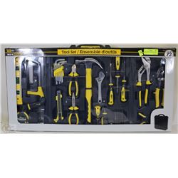 NEW 72 PIECE TOOLSET IN CARRY CASE