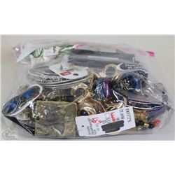 COSTUME JEWELRY BAG OF 21 ITEMS WHOLE SALE 180$