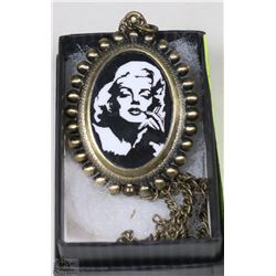 NEW MARILYN MONROE POCKET WATCH WITH CHAIN