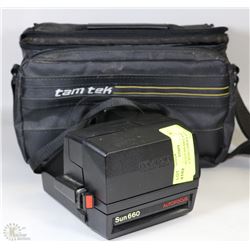 POLAROID SUN 660-600 LAND CAMERA WITH CAMERA BAG