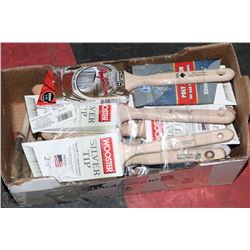 33 BRAND NEW PAINTERS BRUSHES INCL BRAND NAMES