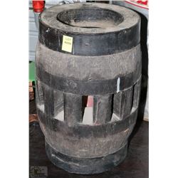 WOODEN  WAGON WHEEL DRUM RED LAMP