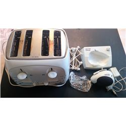 4 SLICE WHITE KENMORE TOASTER