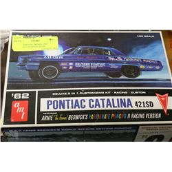 AUTHENTIC MODEL 1962 PONTIAC CATALINA 42150