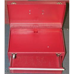 METAL TOOLBOX WITH PULL OUT DRAWER AND