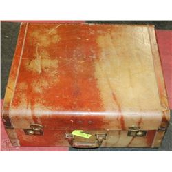 1950'S VINTAGE SUITCASE MIRALITE
