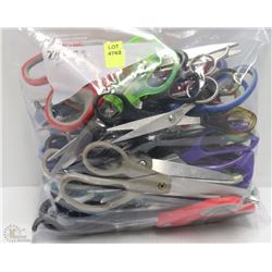 BAG OF ASSORTED SCISSORS