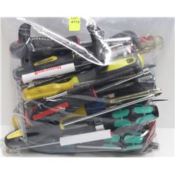 BAG OF HAND TOOLS