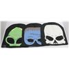 Image 1 : 3 PACK OF GLOW IN THE DARK HALLOWEEN TOQUES
