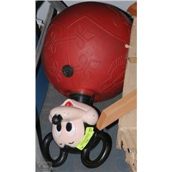 VINTAGE COLLECTIBLE WALT DISNEY PRODUCTIONS /SUN