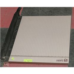 LARGE PAPER CUTTER