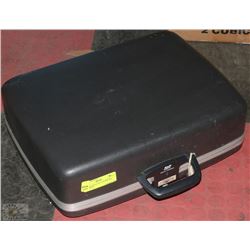 VINTAGE MANUAL TYPEWRITER - SCM SMITH-