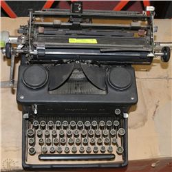 (23) VINTAGE IMPERIAL TYPEWRITER OF CANADA