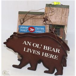 CANADA POST BIRD HOUSE AND A SET OF 2 BEAR