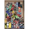 Image 1 : FLAT OF 40  HOTWHEELS INCLUDES AT LEAST 1 REDLINE