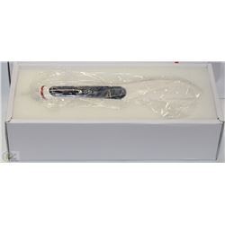 BEAUTIFUL STAR ELECTRIC HAIR BRUSH/ STRAIGHTENER